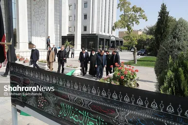 جلسه قرارگاه مرکزی خدمت رسانی به زائرین حرم مطهر رضوی