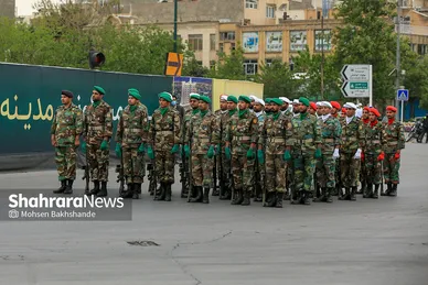 رژه بزرگداشت روز ارتش در مشهد‎‎
