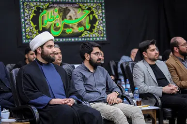 دیدار خبرنگاران و اصحاب رسانه با آیت الله علم الهدی به مناسبت روز خبرنگار