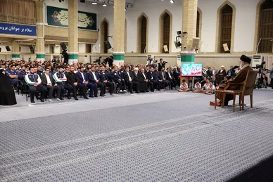 عکس‌هایی از دیدار مدال‌آوران ورزشی و علمی با رهبر انقلاب (۲۸ مهرماه ۱۴۰۴)