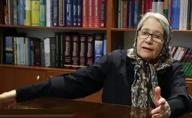 مینو محرز: واکسن کرونای ایرانی تا خرداد ۱۴۰۰ وارد بازار می&zwnj;شود