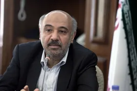 وزیر کار در صحن علنی مجلس: سیاست&zwnj;زدگی در نظام اداری ایران عمیق شده است