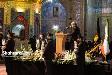آیین خطبه خوانی شب شهادت امام رضا(ع) در حرم مطهر رضوی