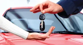 نحوه  محاسبه قیمت&zwnj; خودرو؛ چگونه خودروی دست دوم را قیمت&zwnj;گذاری کنیم؟