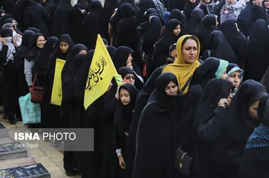 عکس‌هایی از مراسم سالگرد شهادت حاج قاسم سلیمانی در گلزار شهدای کرمان