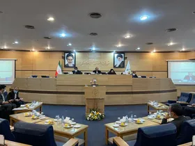 آغاز بررسی و تصویب بودجه سال ۱۴۰۱ شهرداری مشهد در صحن علنی شورای شهر