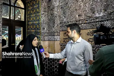 عرض ارادت قهرمانان ورزش ایران در حرم مطهر رضوی