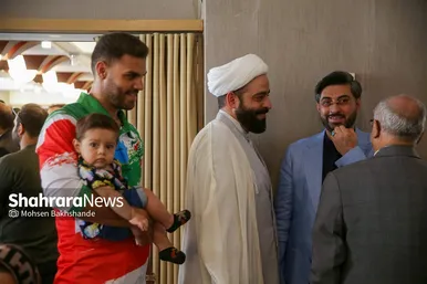 تجلیل از مدال‌آوران پاراالمپیکی