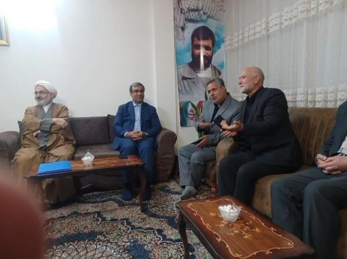 حضور استاندار خراسان رضوی در منزل شهید برونسی
