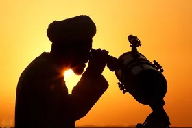 یکشنبه ۴خرداد &laquo;عید فطر&raquo; است