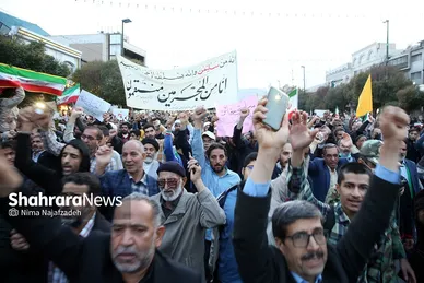 استقبال و تشییع پیکر مطهر شهدای حادثه تروریستی حرم شاهچراغ در مشهد