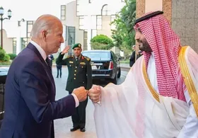 رئیس&zwnj;جمهور آمریکا &laquo;ممنوعیت صادرات سلاح به عربستان و امارات&raquo; را لغو کرد