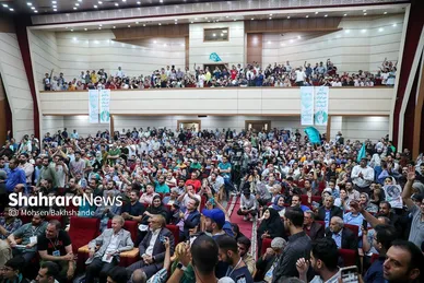 سفر تبلیغاتی محمدجواد ظریف به مشهد برای دور دوم انتخابات ۱۴۰۳