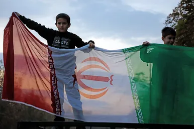  شادی مردم مشهد بعد از برد تیم ملی ایران