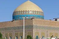 نگاهی به روایت‌های تاریخی درباره مقبره شیخ‌ طبرسی