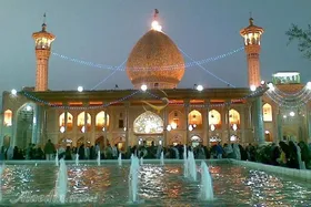 کرونا در&zwnj;های شاهچراغ (ع) را هم بست