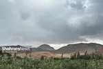 سفری کوتاه در قاب تصویر | تابستانِ ابریِ دره و آبشار امرودک در دل کوه‌های هزار مسجد