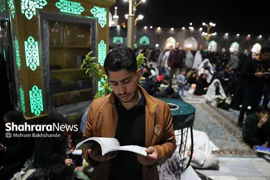مراسم احیاء شب ۲۱ ماه رمضان در حرم مطهر رضوی