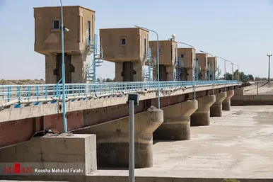 در جست و جوی آب