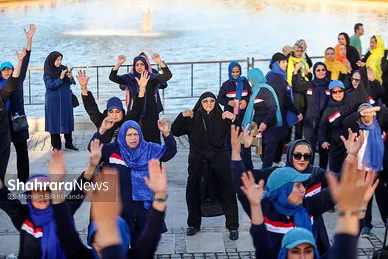 گزارش تصویری | همایش ورزش صبحگاهی در بوستان برکت مشهد