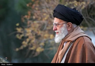گزارش تصویری | حضور رهبر انقلاب اسلامی در حرم مطهر حضرت امام خمینی (ره)