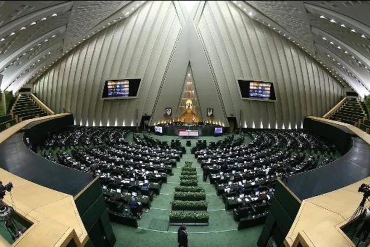نمایندگان مجلس طرح ممنوعیت ورود خبرنگاران آمریکایی و انگلیسی را اعلام وصول کردند