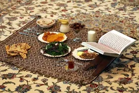 چه کسانی می&zwnj;توانند قبل از اذان ظهر نیت روزه کنند؟