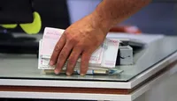 ویدئو | خبر مهم وزیر  اقتصاد؛ از دی ماه وام بانکی با کارمزد صفر درصد بگیرید