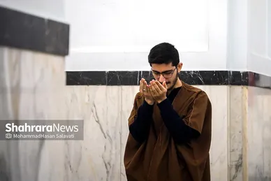 آیین معنوی اعتکاف در حرم امام رضا (ع)