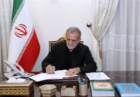 پیام رئیس جمهور به مناسبت روز کارگر: کارگران در خط مقدم خودکفایی ایستاده&zwnj;اند