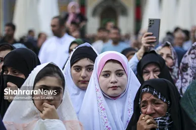 گزارش تصویری | آئین اذن عزای حسینی و تعویض پرچم گنبد حرم مطهر رضوی همزمان با آغاز ماه محرم