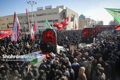 گزارش تصویری | اجتماع عزاداران فاطمی و تشییع پیکر مطهر ۱۳ شهید گمنام دوران دفاع مقدس در مشهد