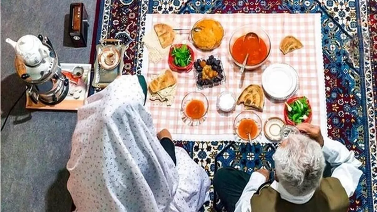 چرا سفره پارچه‌ای از پلاستیکی بهتر است؟